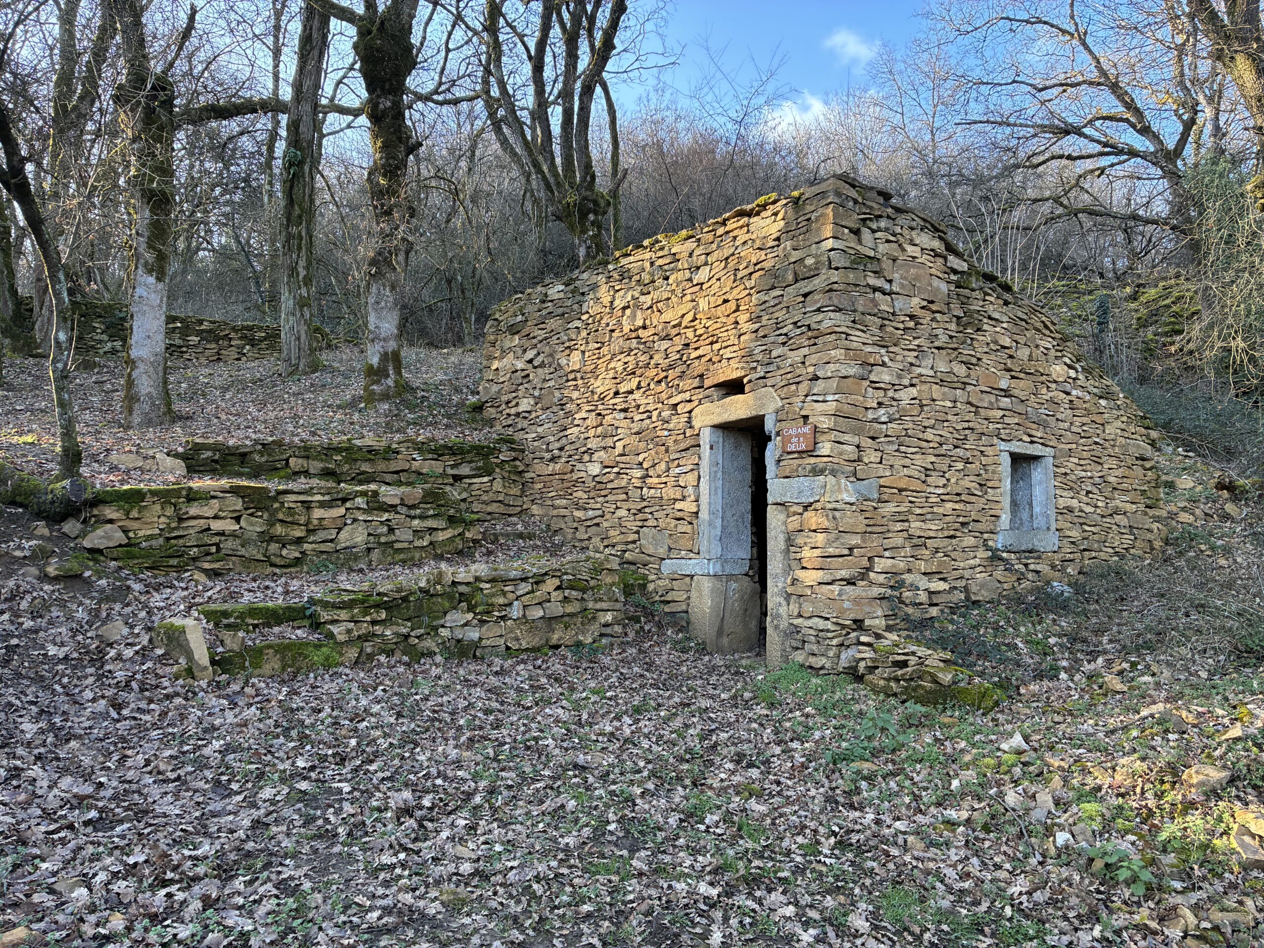 Cabane des deux